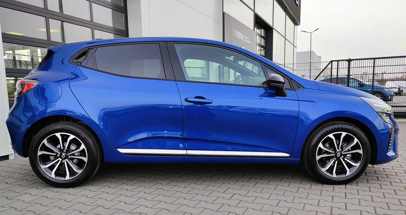 Renault Clio cena 83900 przebieg: 1, rok produkcji 2024 z Chojnice małe 79